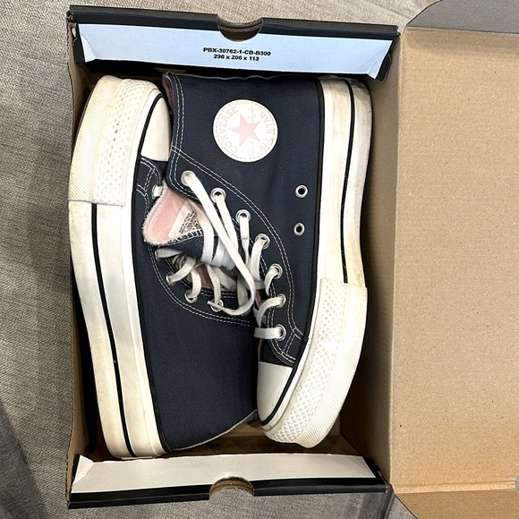 Platform Converse Sneakers size 8 Womens - Picture 5 of 5